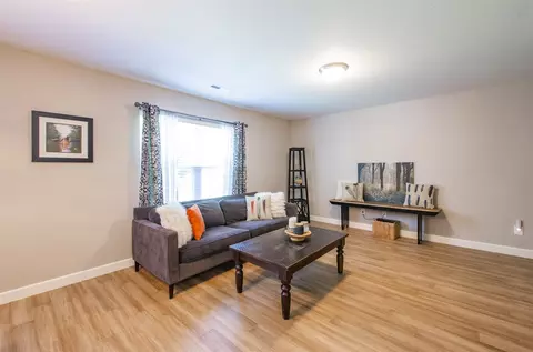 328 Gray Ghost St, Benson, NC 27504 photo 7