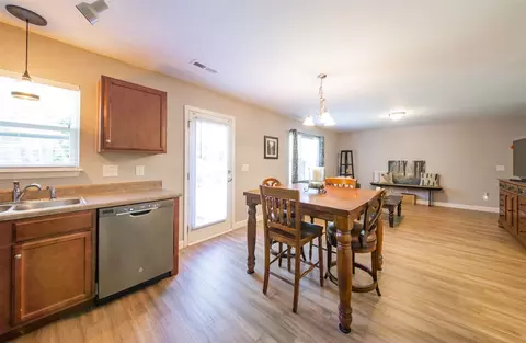 328 Gray Ghost St, Benson, NC 27504 photo 6