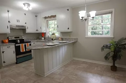 1204 Oak Dr, Durham, NC 27712 photo 10