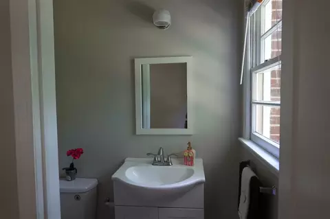 1204 Oak Dr, Durham, NC 27712 photo 14