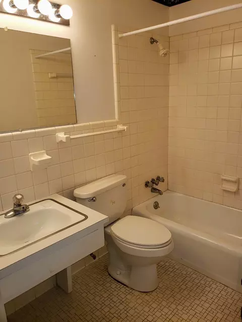 2511 W Cornwallis Rd, Durham, NC 27705 photo 14