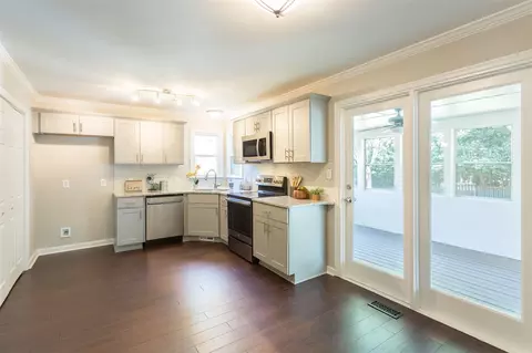 921 Skylar Ct, Wake Forest, NC 27587 photo 8