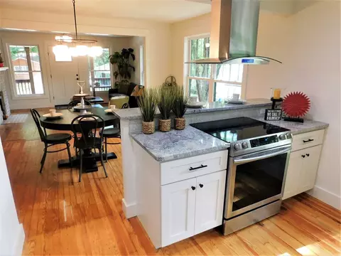 1906 Hart St, Durham, NC 27703 photo 6