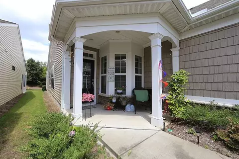 705 Bradhurst Pl, Cary, NC 27519 photo 3