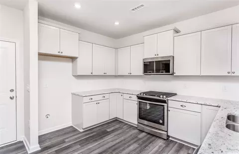 11 Rambler Ln #DPT 108, Durham, NC 27703 photo 5