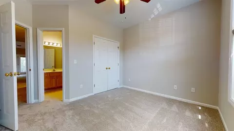 48 Signet Dr, Durham, NC 27704 photo 2