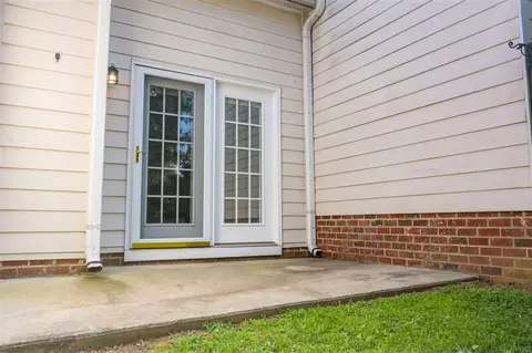 48 Signet Dr, Durham, NC 27704 photo 23