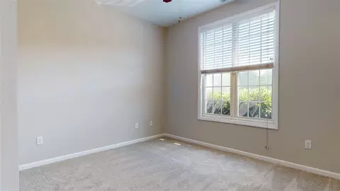 48 Signet Dr, Durham, NC 27704 photo 4