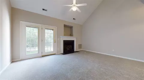 48 Signet Dr, Durham, NC 27704 photo 9