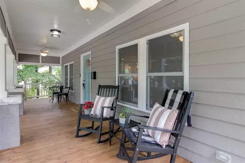608 Spruce St, Durham, NC 27703 photo 2