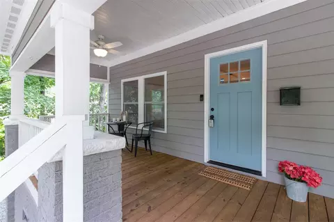 608 Spruce St, Durham, NC 27703 photo 3