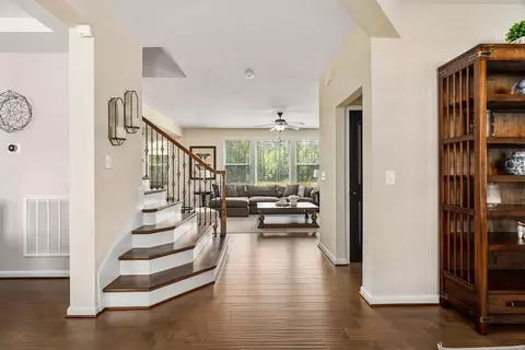 102 Plano Dr, Durham, NC 27703 photo 4