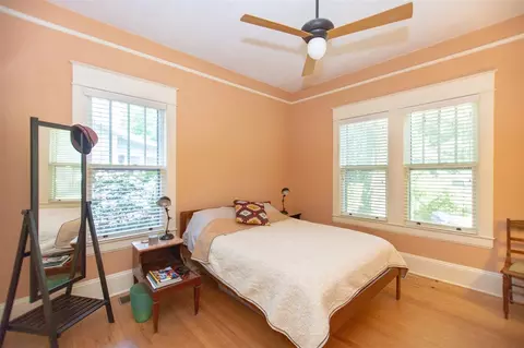 916 W Markham Ave, Durham, NC 27701 photo 14