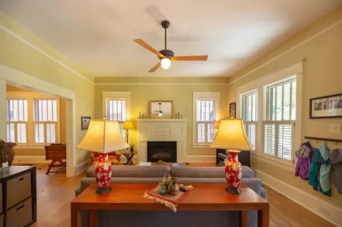 916 W Markham Ave, Durham, NC 27701 photo 7