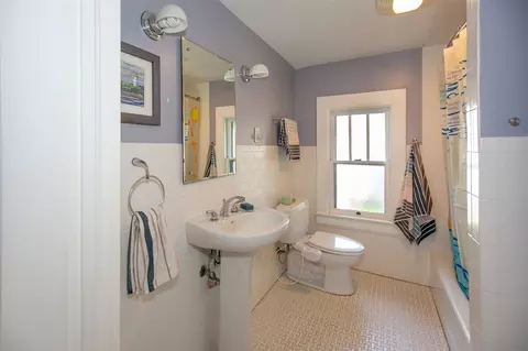 916 W Markham Ave, Durham, NC 27701 photo 20