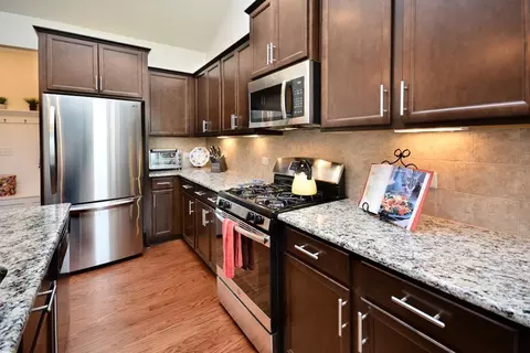 1031 Big Spring Cir, Durham, NC 27703 photo 7