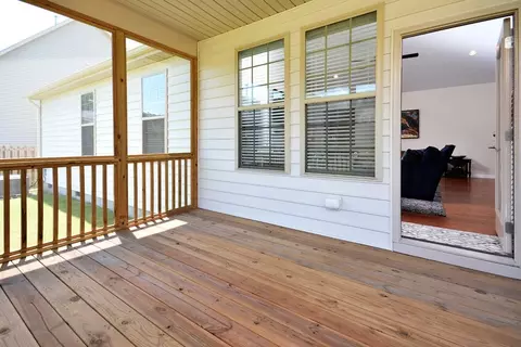 1031 Big Spring Cir, Durham, NC 27703 photo 14