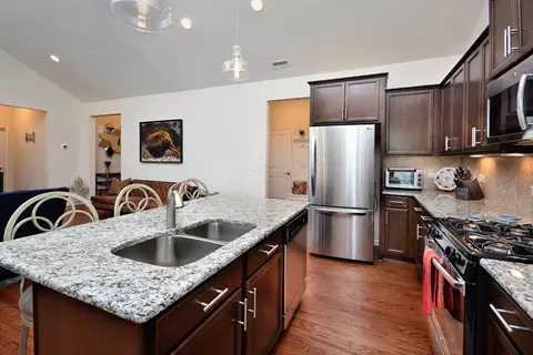 1031 Big Spring Cir, Durham, NC 27703 photo 8