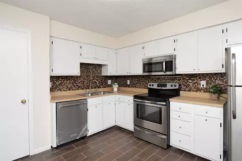 322 Junction Rd #42B, Durham, NC 27703 photo 1