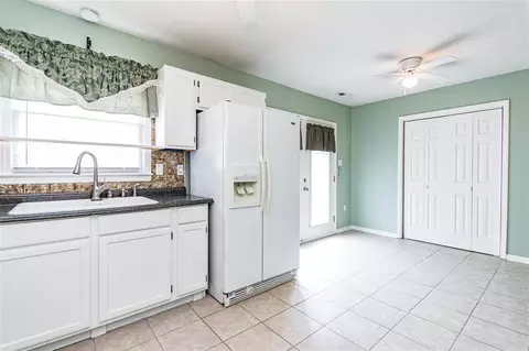 112 James Helen Ct, Willow Springs, NC 27592 photo 7