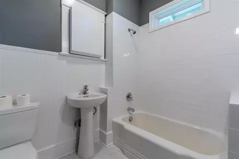322 W Main St, Benson, NC 27504 photo 15
