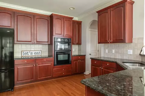 208 Ashdown Forest Ln, Cary, NC 27519 photo 9
