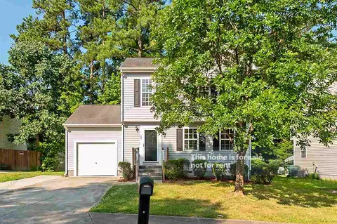 105 Gladstone Dr, Durham, NC 27703 photo 1
