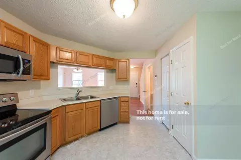 105 Gladstone Dr, Durham, NC 27703 photo 6