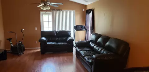 408 Lodestone Dr, Durham, NC 27703 photo 3