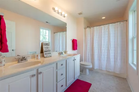 711 Denim Dr, Erwin, NC 28339 photo 21