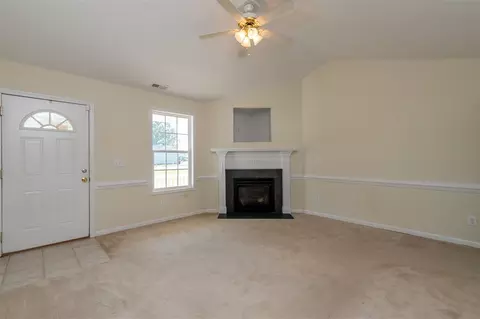711 Denim Dr, Erwin, NC 28339 photo 9