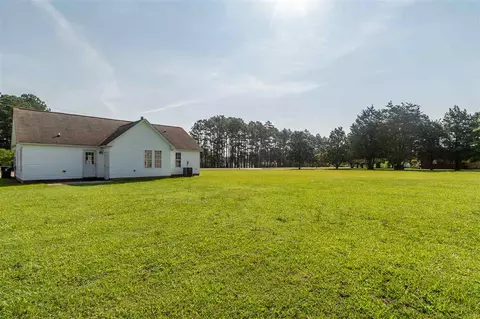 711 Denim Dr, Erwin, NC 28339 photo 5