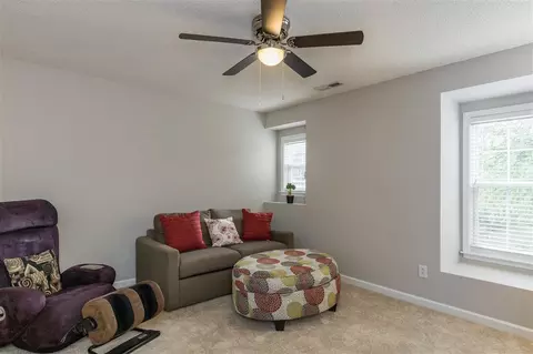 502 Ashburn Ln, Durham, NC 27703 photo 23