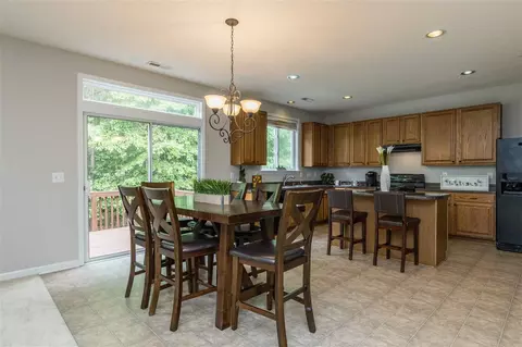 502 Ashburn Ln, Durham, NC 27703 photo 9