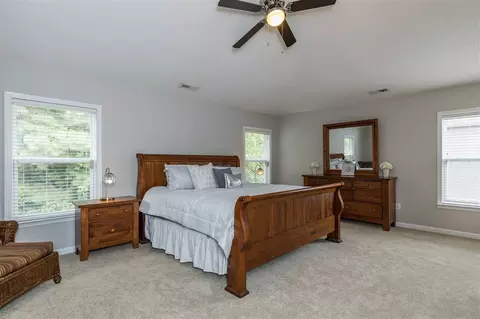 502 Ashburn Ln, Durham, NC 27703 photo 14