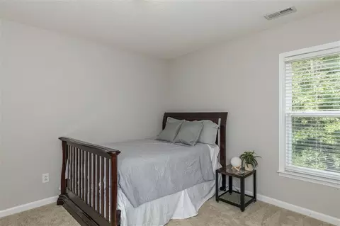 502 Ashburn Ln, Durham, NC 27703 photo 18
