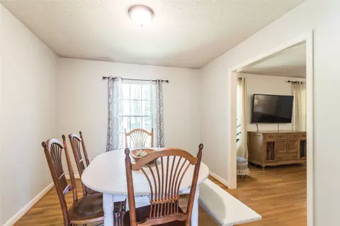 3612 Rivermont Rd, Durham, NC 27712 photo 9