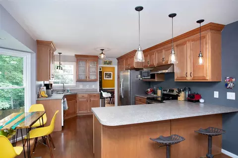 103 W Dutton Ct, Cary, NC 27513 photo 9