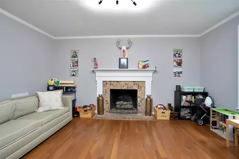 103 W Dutton Ct, Cary, NC 27513 photo 11