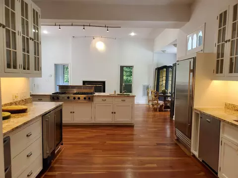 1810 Cedar St, Durham, NC 27707 photo 9