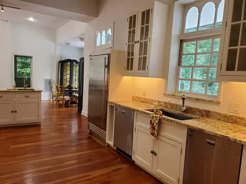 1810 Cedar St, Durham, NC 27707 photo 10