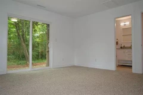 906 S Plum St, Durham, NC 27701 photo 7