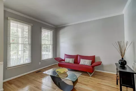 3 Spreading Oak Ct, Durham, NC 27713 photo 3