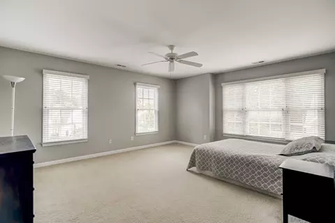 3 Spreading Oak Ct, Durham, NC 27713 photo 16