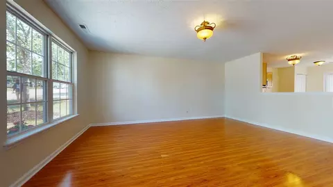 2028 Lime St, Durham, NC 27704 photo 4