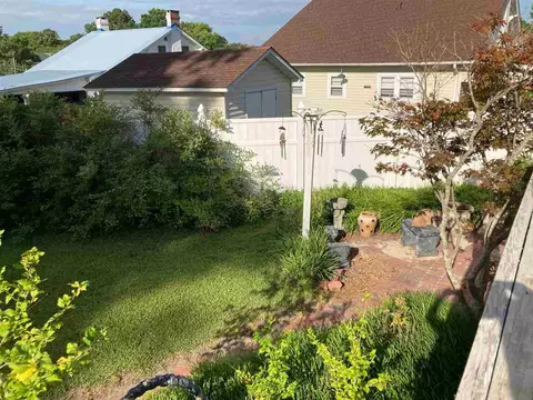203 E K St, Erwin, NC 28339 photo 26