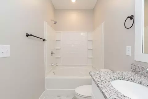 505 E Pne, Graham, NC 27253 photo 17