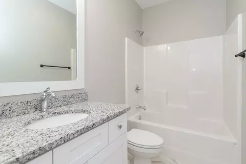 505 E Pne, Graham, NC 27253 photo 21