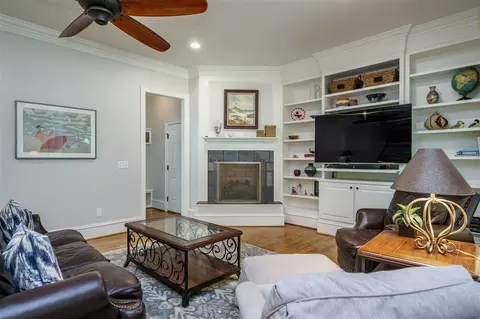 3113 Raymond St, Raleigh, NC 27607 photo 9