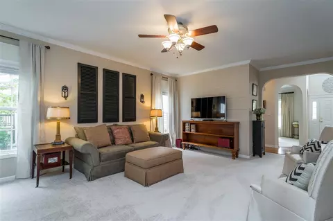 4802 Carmen Ln, Durham, NC 27707 photo 8